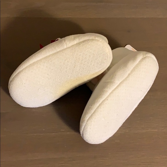 🆕 Gymboree Bear Slippers - Girl’s Size 11/12 - Picture 3 of 4
